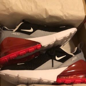 Nike air max 270’s in brand new condition